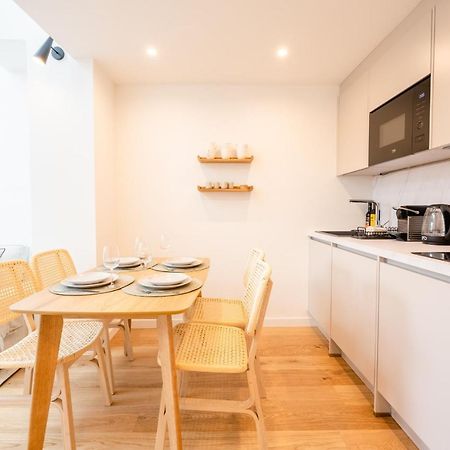 Le Duplex Vaugelas Atypique En Plein Centre Ville Annecy Buitenkant foto