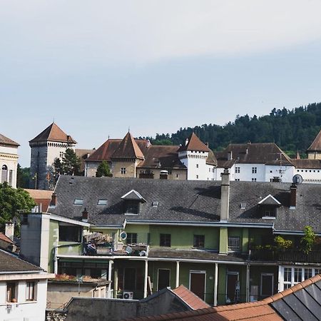 Le Duplex Vaugelas Atypique En Plein Centre Ville Annecy Buitenkant foto