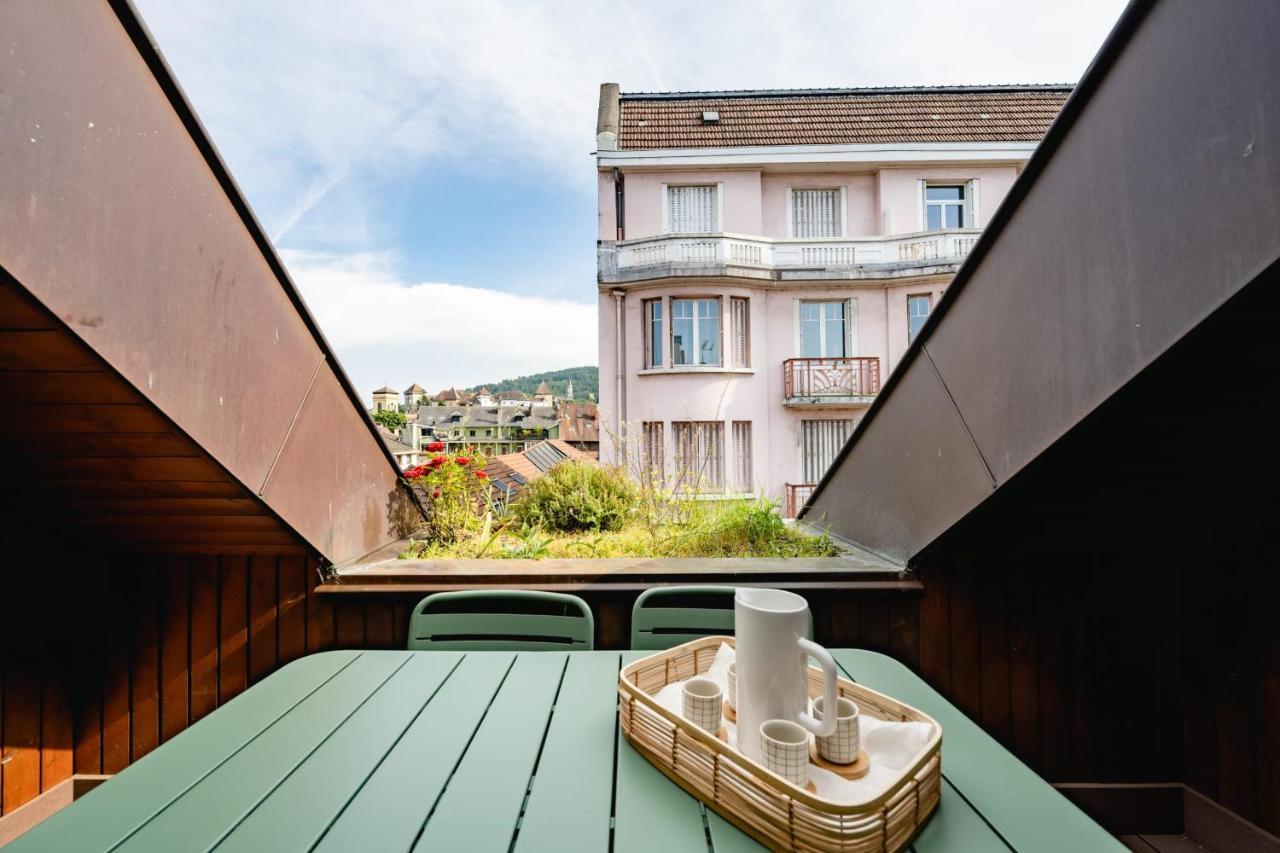 Le Duplex Vaugelas Atypique En Plein Centre Ville Annecy Buitenkant foto