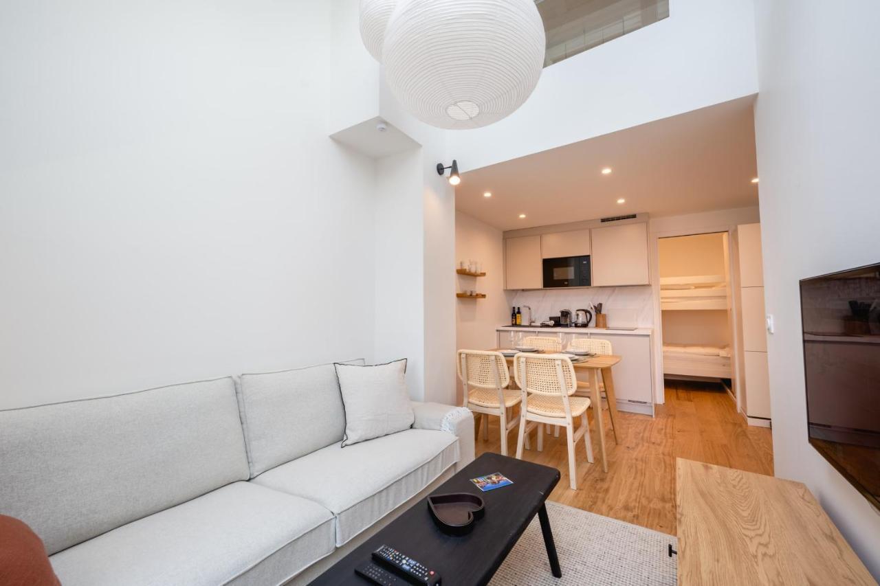 Le Duplex Vaugelas Atypique En Plein Centre Ville Annecy Buitenkant foto