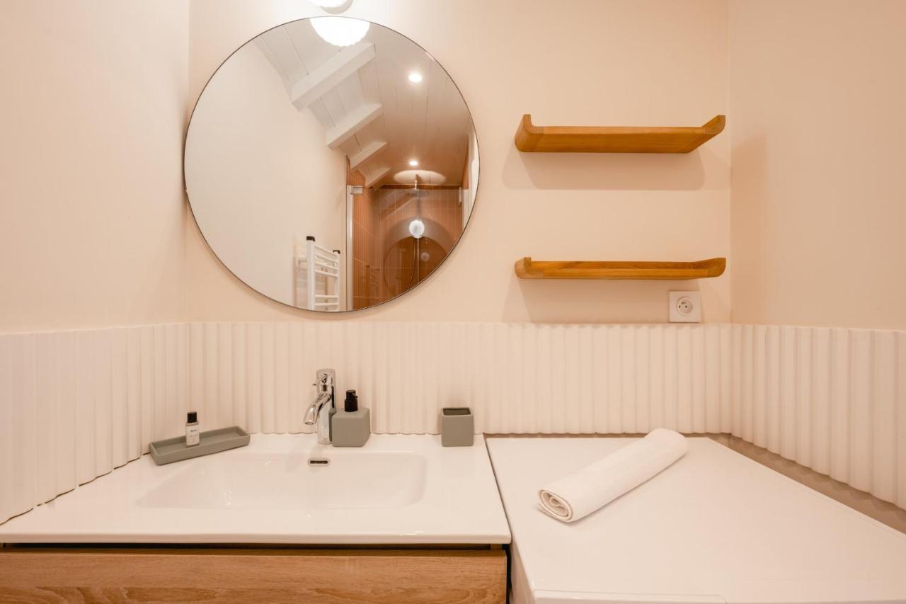 Le Duplex Vaugelas Atypique En Plein Centre Ville Annecy Buitenkant foto